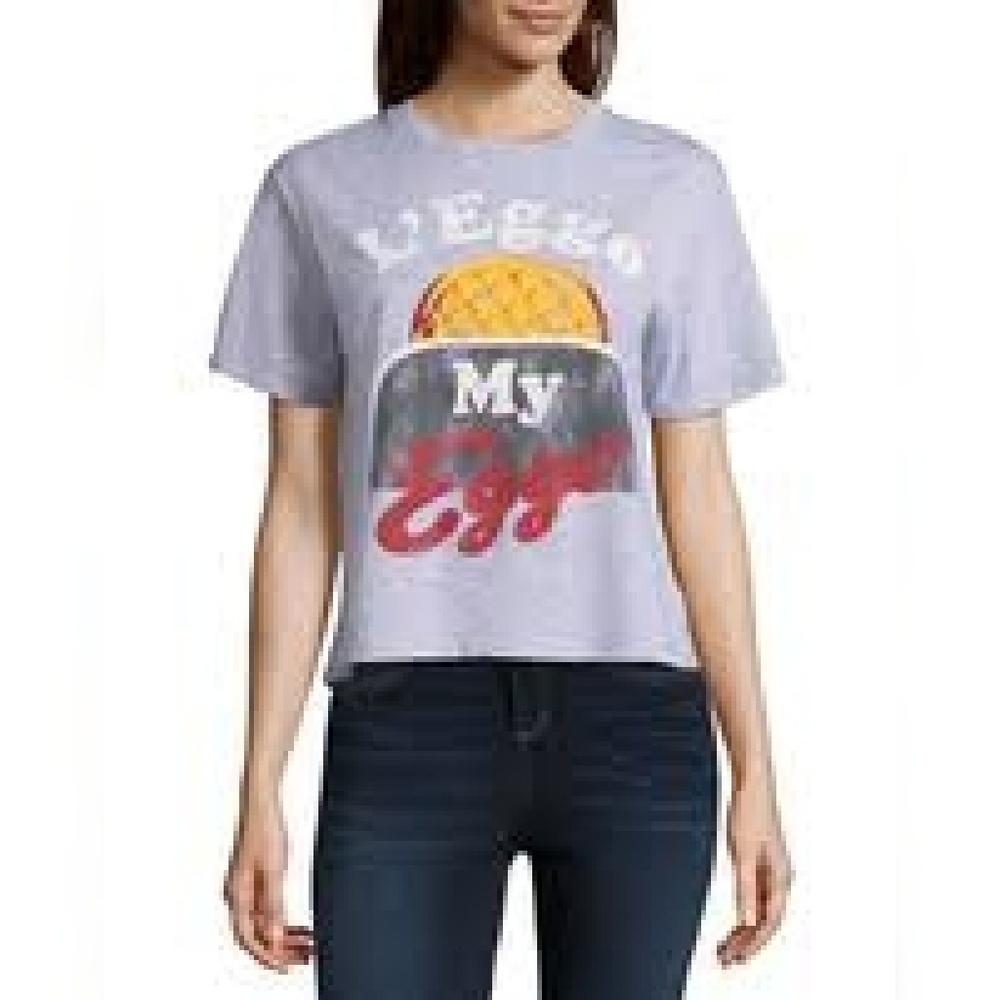 NWOT "L'Eggo my Eggo" Cropped Graphic T-shirt XS